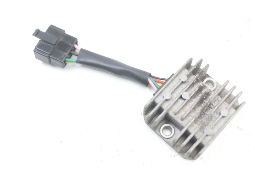 photo de REGULATOR ŁADOWANIA KYMCO AGILITY 4T 50 (2018 - 2022) - Szczegół części