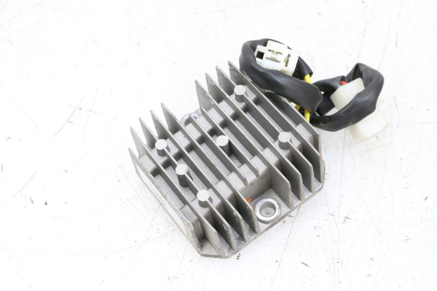 photo de REGULATOR ŁADOWANIA KYMCO AGILITY 4T 50 (2018 - 2022) - Widok główny