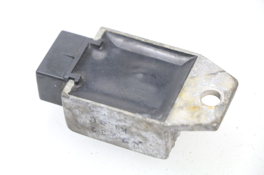 photo de REGULATOR ŁADOWANIA KYMCO AGILITY 125 (2005 - 2010) - Szczegół części