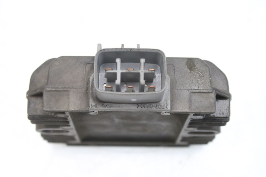 photo de REGULATOR ŁADOWANIA SUZUKI AN BURGMAN 400 (2006 - 2010) - Inny kąt widzenia