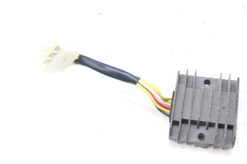 photo de REGULATOR ŁADOWANIA WILDLANDER BISCUIT 125 (2004 - 2010) - Zoom stanu zużycia