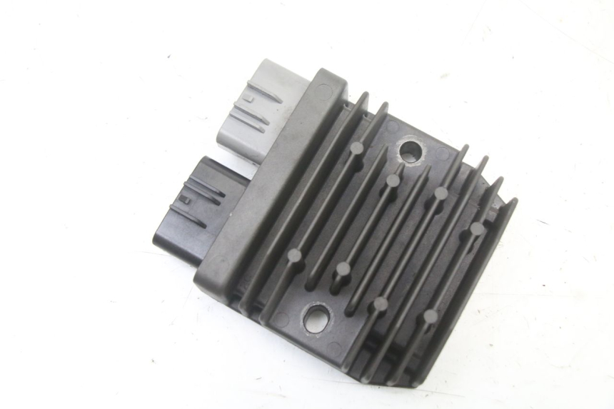 photo de REGULATOR ŁADOWANIA BMW S RR ABS S1000RR 1000 (2015 - 2018) - Szczegół części