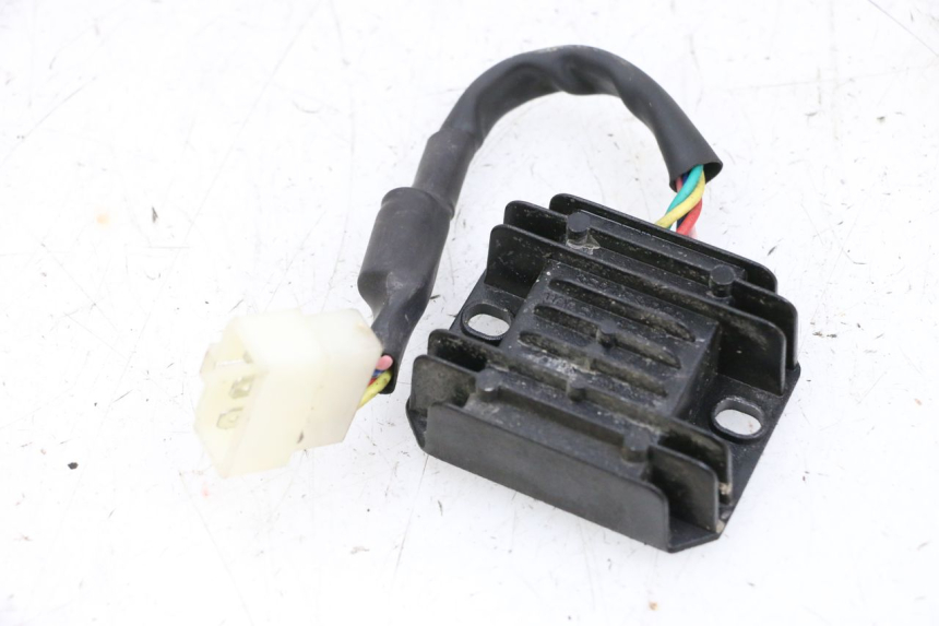 photo de REGULATOR ŁADOWANIA MAG POWER BOMBERS 4T 50 (2016 - 2026) - Widok główny