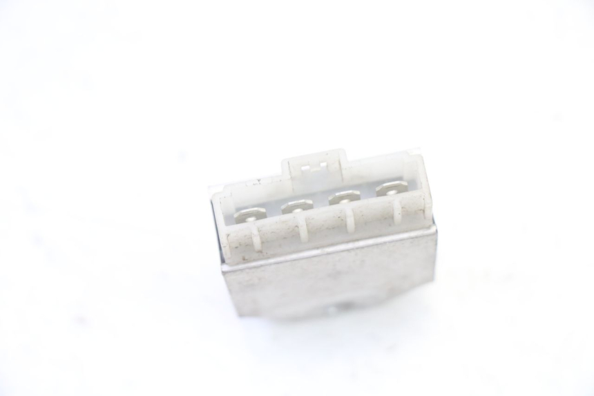 photo de REGULATOR ŁADOWANIA MBK BOOSTER NEXT GENERATION 50 (1995 - 1998) - Zoom stanu zużycia