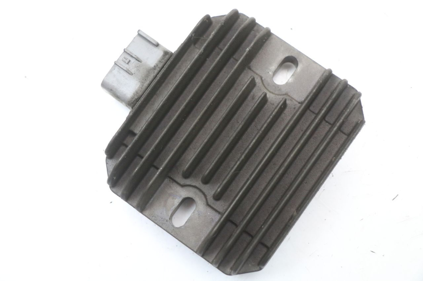 photo de REGULATOR ŁADOWANIA SUZUKI BURGMAN 125 (2007 - 2014) - Widok główny