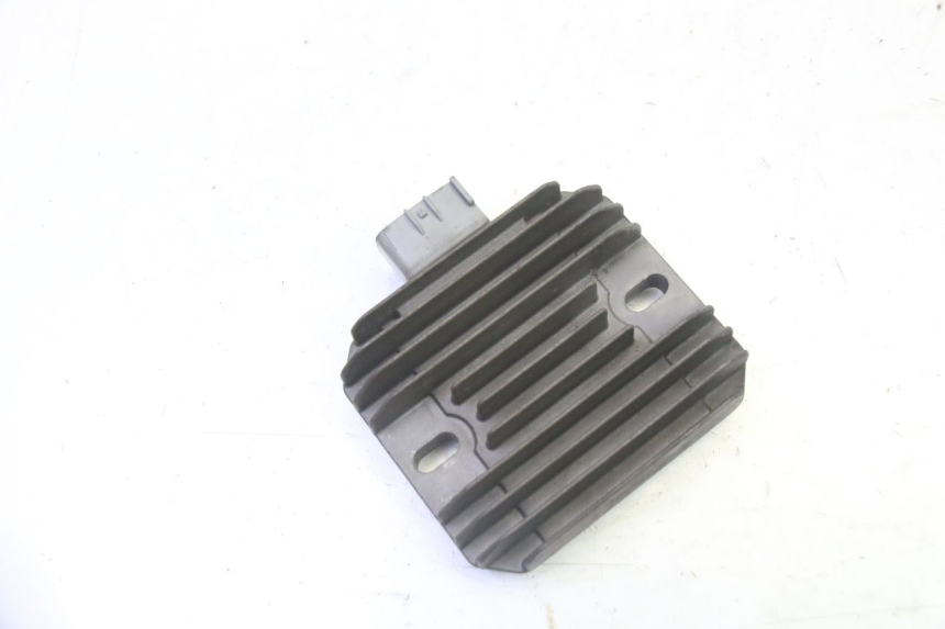 photo de REGULATOR ŁADOWANIA SUZUKI BURGMAN 125 (2007 - 2014) - Widok główny