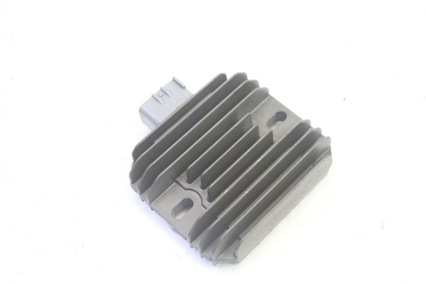 photo de REGULATOR ŁADOWANIA SUZUKI BURGMAN 125 (2007 - 2014) - Widok główny