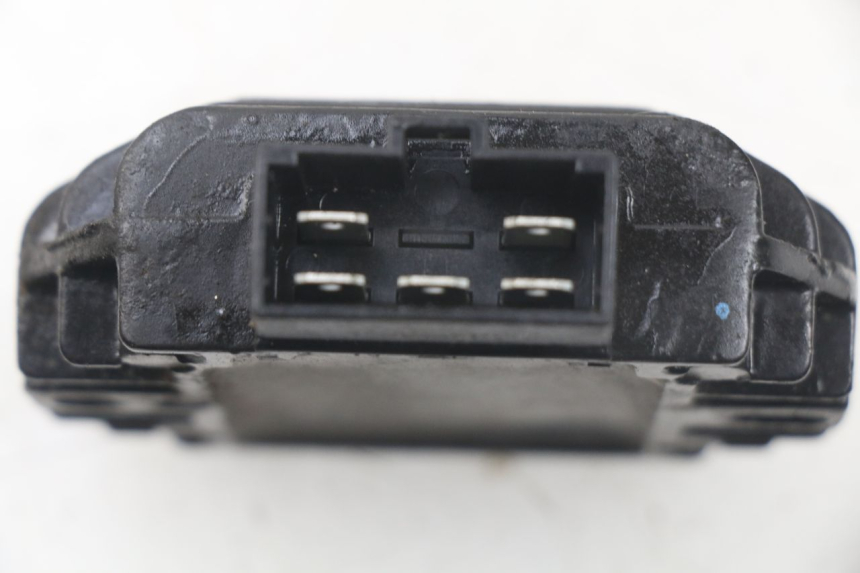photo de REGULATOR ŁADOWANIA YAMAHA BW'S BWS 125 (2010 - 2013) - Szczegół części