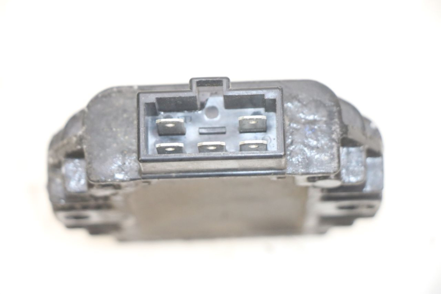 photo de REGULATOR ŁADOWANIA YAMAHA BW'S BWS 125 (2010 - 2013) - Szczegół części