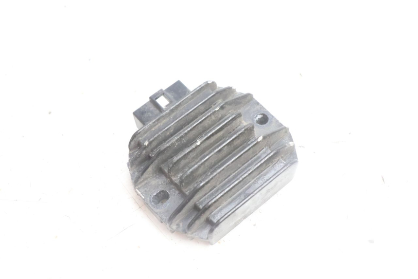 photo de REGULATOR ŁADOWANIA YAMAHA BW'S BWS 125 (2010 - 2013) - Szczegół części