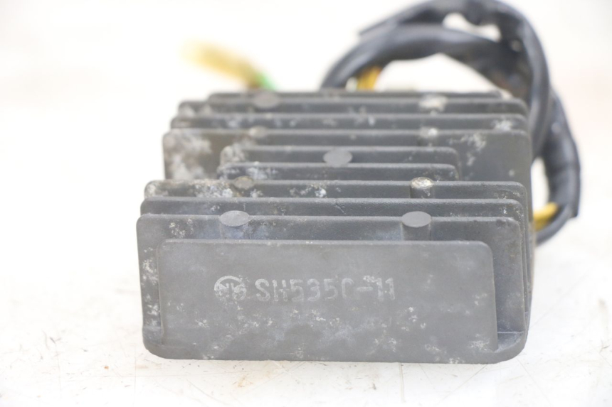 photo de REGULATOR ŁADOWANIA HONDA CA REBEL 125 (1995 - 2001) - Szczegół części