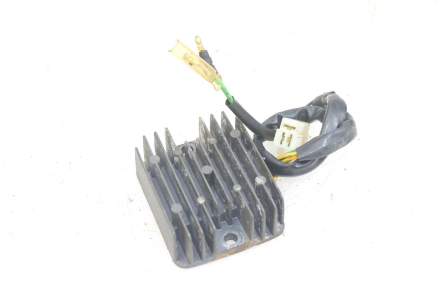 photo de REGULATOR ŁADOWANIA HONDA CA REBEL 125 (1995 - 2001) - Inny kąt widzenia