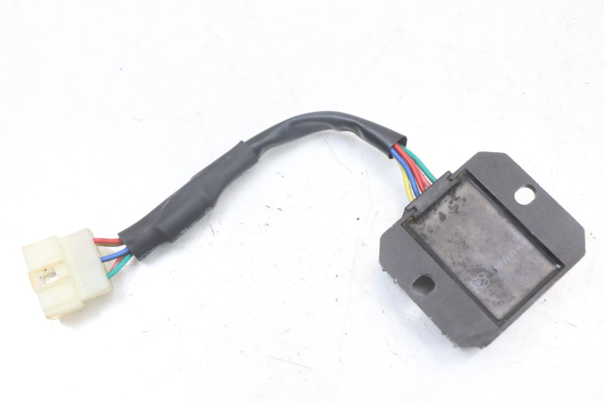 photo de REGULATOR ŁADOWANIA ARCHIVE CAFE RACER 4T 50 (2019 - 2024) - Inny kąt widzenia