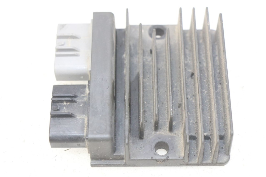 photo de REGULATOR ŁADOWANIA HONDA CB R 1000 (2018 - 2023) - Widok główny