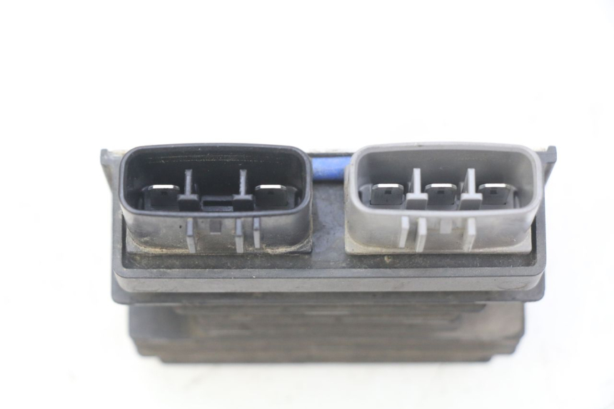 photo de REGULATOR ŁADOWANIA HONDA CB R 1000 (2018 - 2023) - Szczegół części