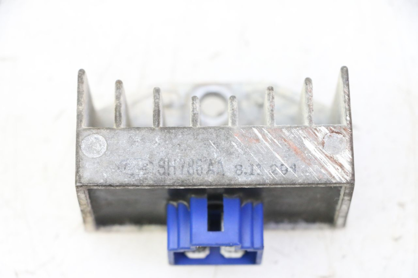 photo de REGULATOR ŁADOWANIA HONDA CBF 125 (2009 - 2015) - Widok główny