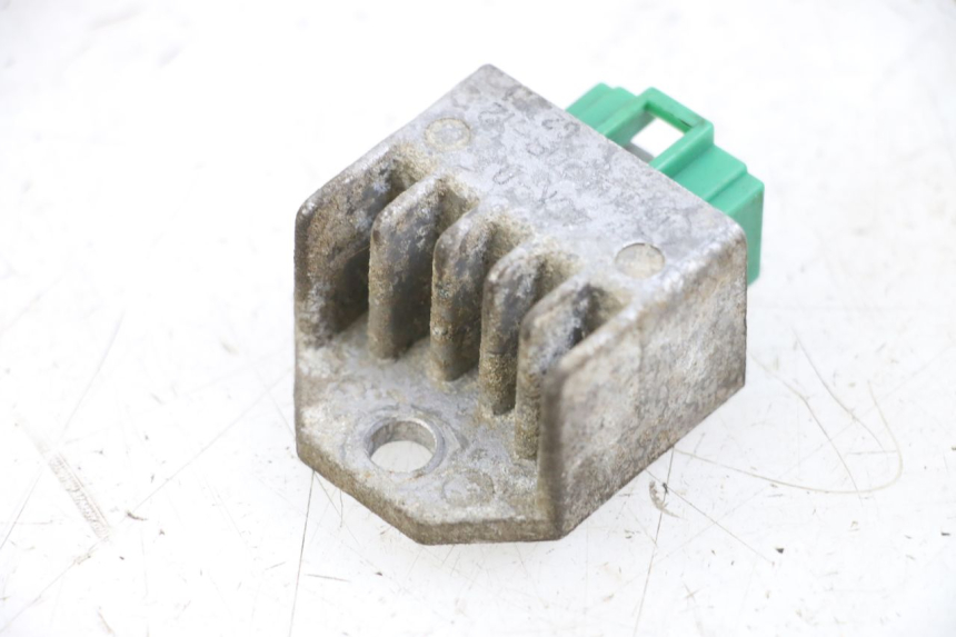 photo de REGULATOR ŁADOWANIA SHERCO CITY CORP 125 (2003 - 2007) - Inny kąt widzenia