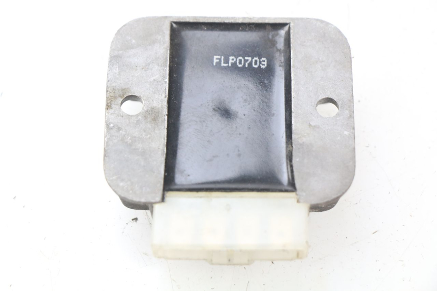 photo de REGULATOR ŁADOWANIA REVATTO CITYONE 50 (2006 - 2008) - Zoom stanu zużycia