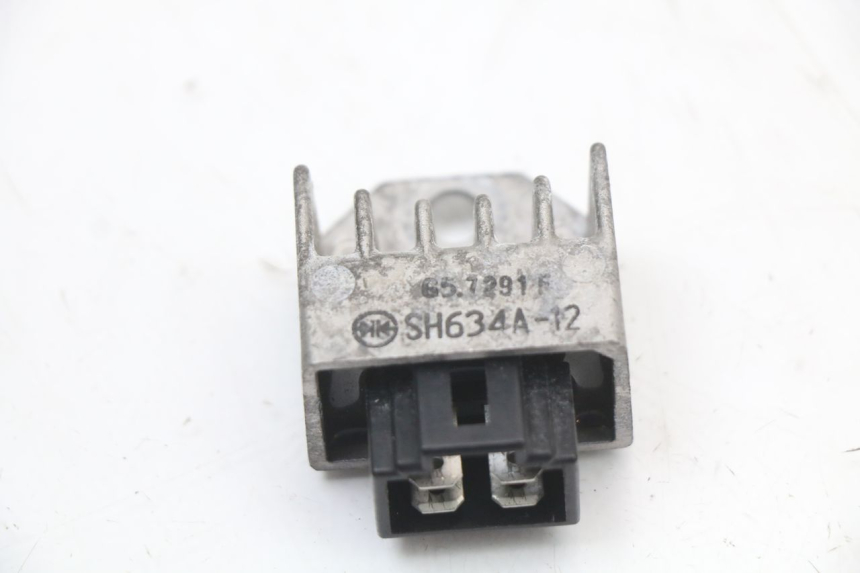 photo de REGULATOR ŁADOWANIA PEUGEOT CITYSTAR 50 (2013 - 2017) - Szczegół części