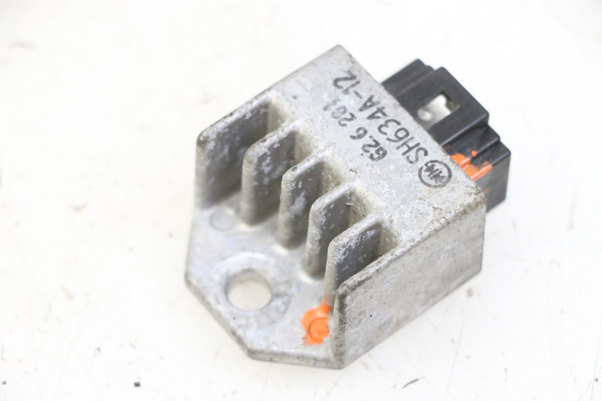 photo de REGULATOR ŁADOWANIA PEUGEOT CITYSTAR 50 (2013 - 2017) - Szczegół części