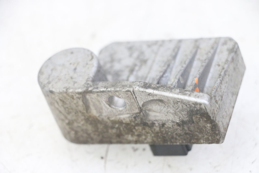 photo de REGULATOR ŁADOWANIA HONDA CRF-F CRF F 110 (2019 - 2022) - Zoom stanu zużycia