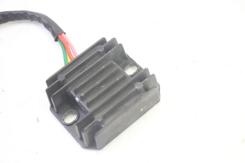 photo de REGULATOR ŁADOWANIA SYM CROX 4T 50 (2016 - 2023) - Szczegół części