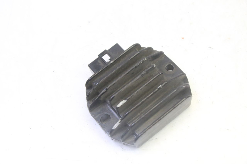 photo de REGULATOR ŁADOWANIA YAMAHA CYGNUS X INJECTION 125 (2007 - 2013) - Szczegół części