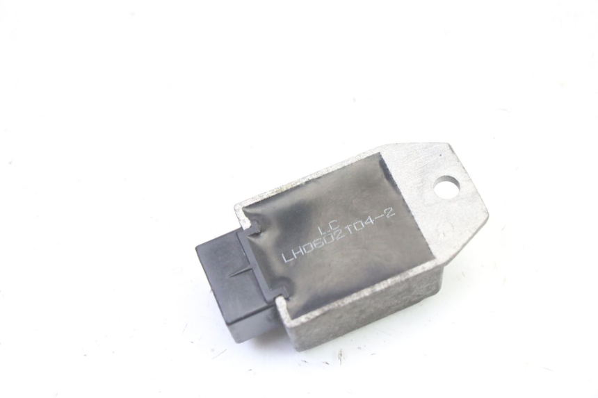 photo de REGULATOR ŁADOWANIA SKYTEAM DAX REPLICA 110 (2005 - 2015) - Inny kąt widzenia