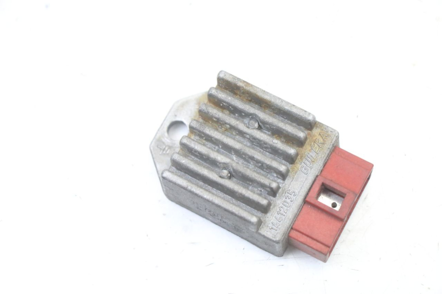 photo de REGULATOR ŁADOWANIA DERBI SENDA SM DRD X-TREME 50 (2011 - 2017) - Widok główny