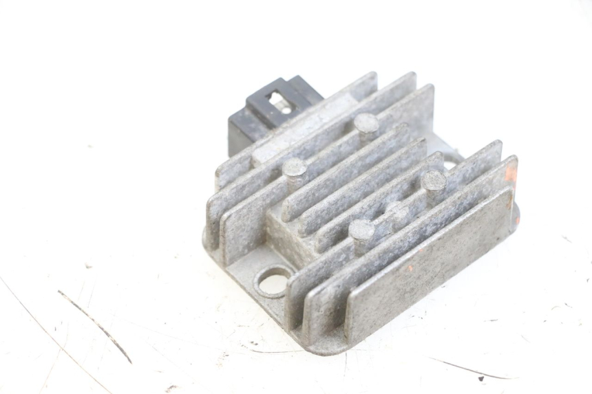 photo de REGULATOR ŁADOWANIA LONGJIA DIGITA 4T 50 (2019 - 2022) - Zoom stanu zużycia