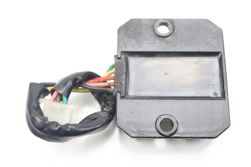 photo de REGULATOR ŁADOWANIA XTRM FACTORY DIRTBIKE BSE 150 - Zoom stanu zużycia