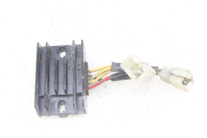 photo de REGULATOR ŁADOWANIA PEUGEOT DJANGO 4T 50 (2014 - 2019) - Widok główny