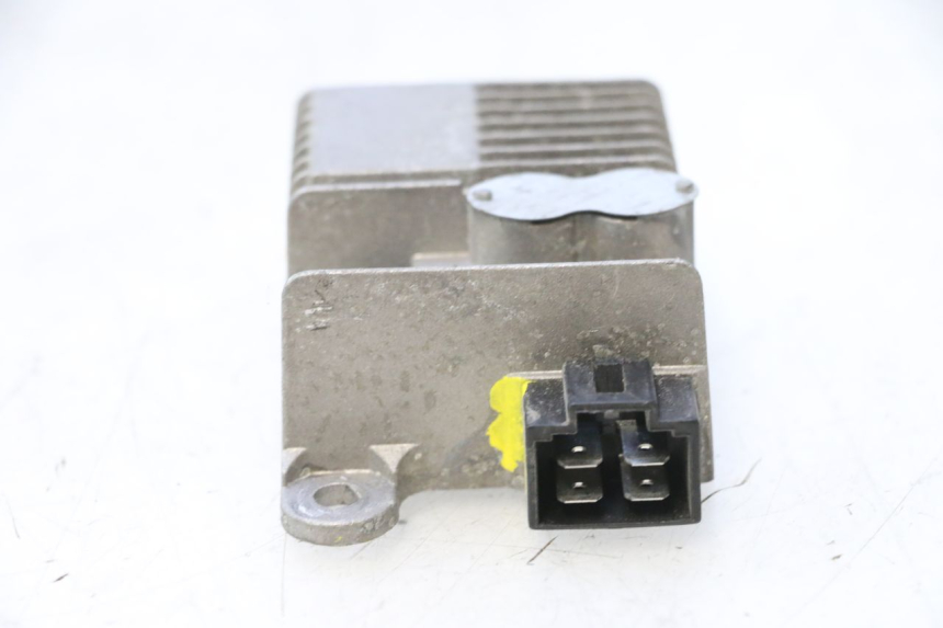 photo de REGULATOR ŁADOWANIA WAYSCRAL E-START 1 (2018 - 2022) - Inny kąt widzenia