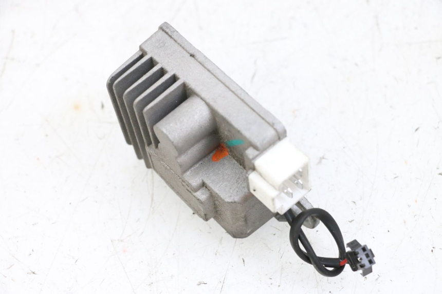 photo de REGULATOR ŁADOWANIA SEGWAY NINEBOT E125S 1 (2022 - 2026) - Szczegół części