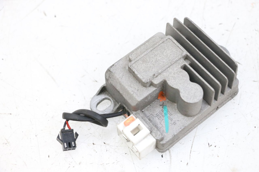 photo de REGULATOR ŁADOWANIA SEGWAY NINEBOT E125S 1 (2022 - 2026) - Punkty mocowania