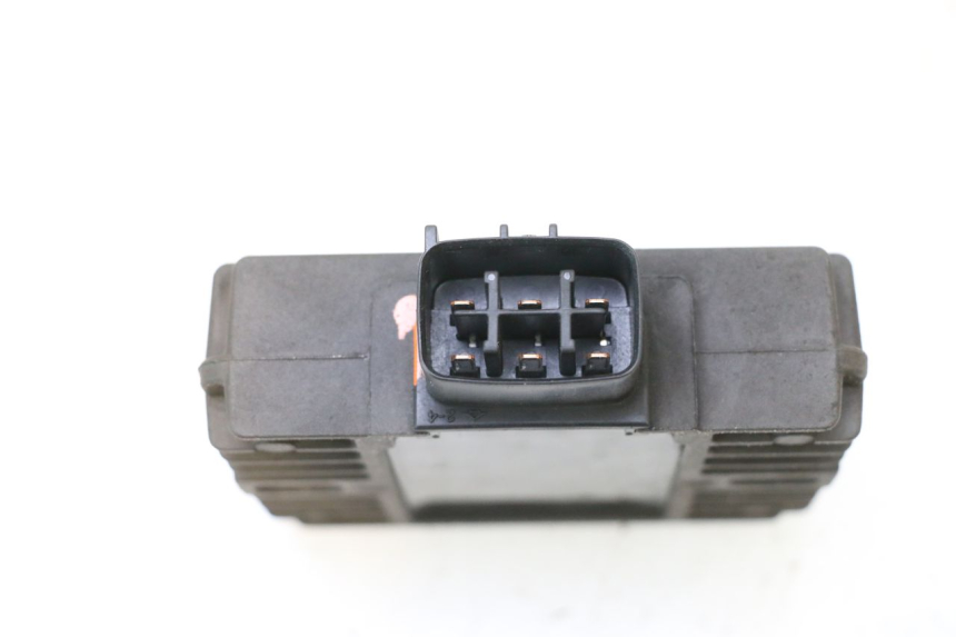 photo de REGULATOR ŁADOWANIA KAWASAKI ER-6 ER6 F ABS 650 (2012 - 2016) - Zoom stanu zużycia