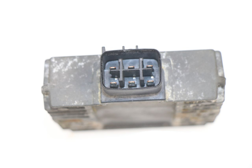 photo de REGULATOR ŁADOWANIA KAWASAKI ER-6 ER6 F 650 (2006 - 2009) - Szczegół części