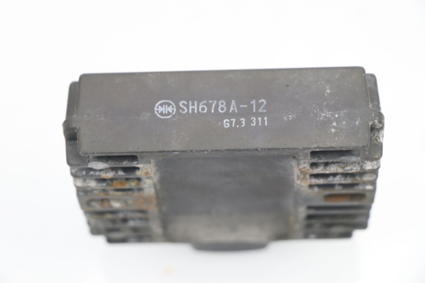 photo de REGULATOR ŁADOWANIA KAWASAKI ER-6 ER6 F 650 (2006 - 2009) - Zoom stanu zużycia