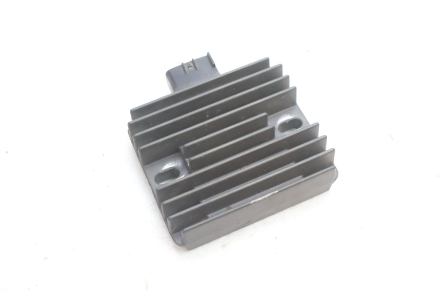 photo de REGULATOR ŁADOWANIA KAWASAKI ER-6 ER6 N 650 (2005 - 2009) - Szczegół części