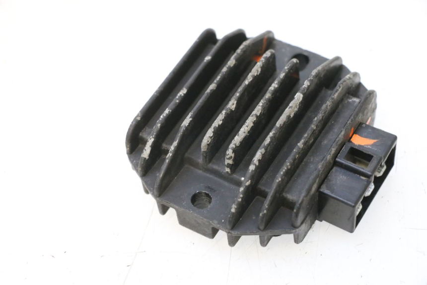 photo de REGULATOR ŁADOWANIA KEEWAY F-ACT FACT EVO 50 (2020 - 2026) - Punkty mocowania