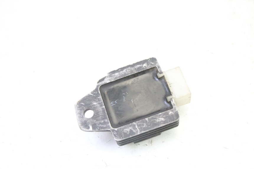 photo de REGULATOR ŁADOWANIA KEEWAY F-ACT FACT 50 (2006 - 2011) - Inny kąt widzenia