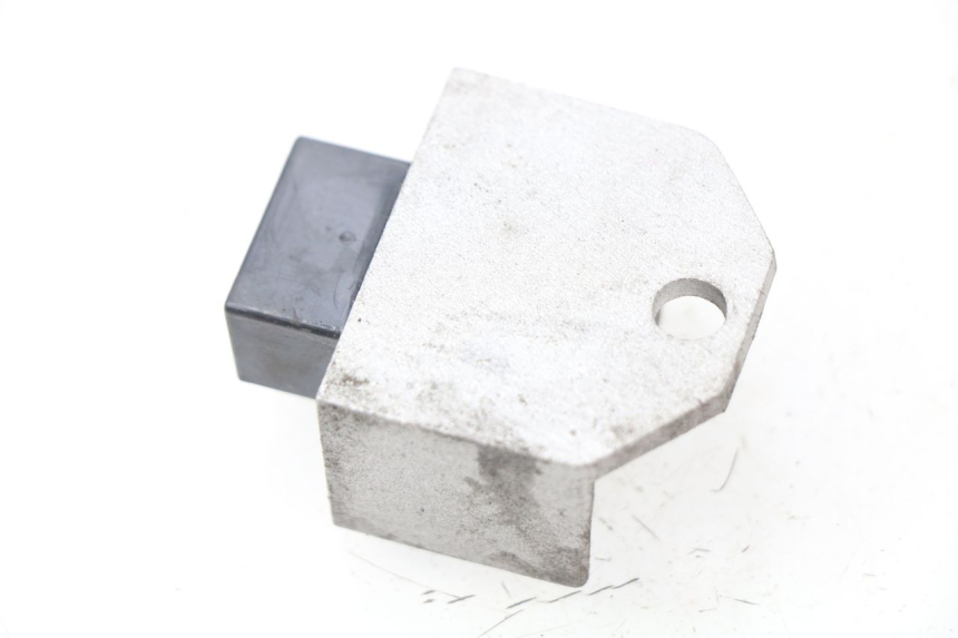 photo de REGULATOR ŁADOWANIA SYM FIDDLE 2 50 (2008 - 2013) - Szczegół części