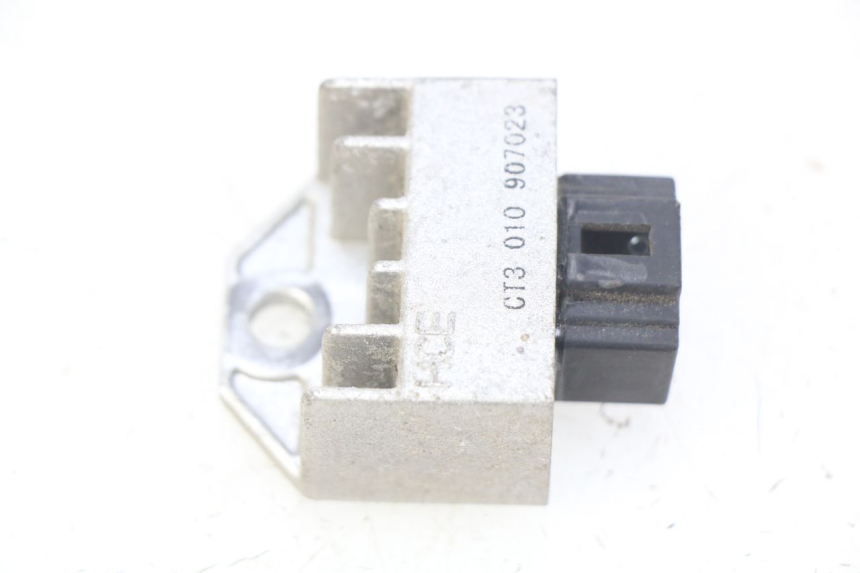 photo de REGULATOR ŁADOWANIA SYM FIDDLE 2 50 (2008 - 2013) - Widok główny