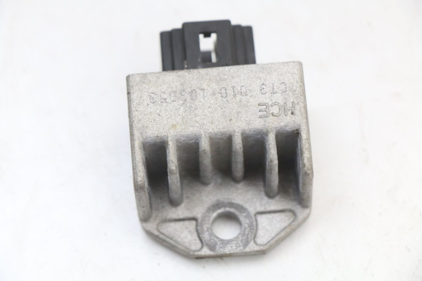 photo de REGULATOR ŁADOWANIA SYM FIDDLE 2 50 (2008 - 2013) - Szczegół części