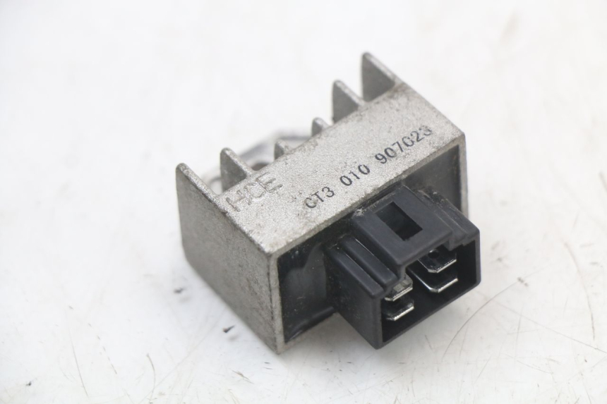 photo de REGULATOR ŁADOWANIA SYM FIDDLE 2 50 (2008 - 2013) - Widok główny