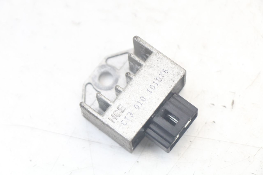 photo de REGULATOR ŁADOWANIA SYM FIDDLE 2 50 (2008 - 2013) - Widok główny