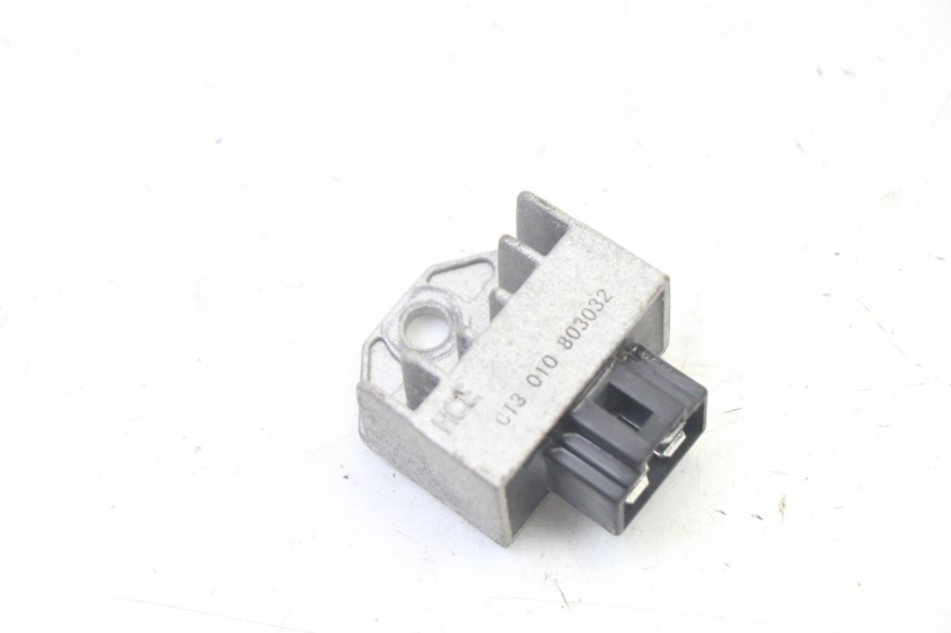 photo de REGULATOR ŁADOWANIA SYM FIDDLE 125 (2008 - 2010) - Widok główny