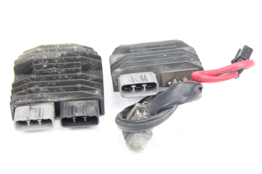 photo de REGULATOR ŁADOWANIA YAMAHA FJR ABS 1300 (2006 - 2012) - Szczegół części