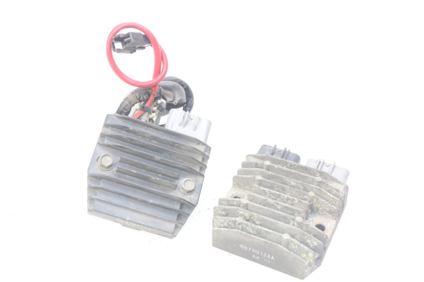 photo de REGULATOR ŁADOWANIA YAMAHA FJR ABS 1300 (2006 - 2012) - Widok główny