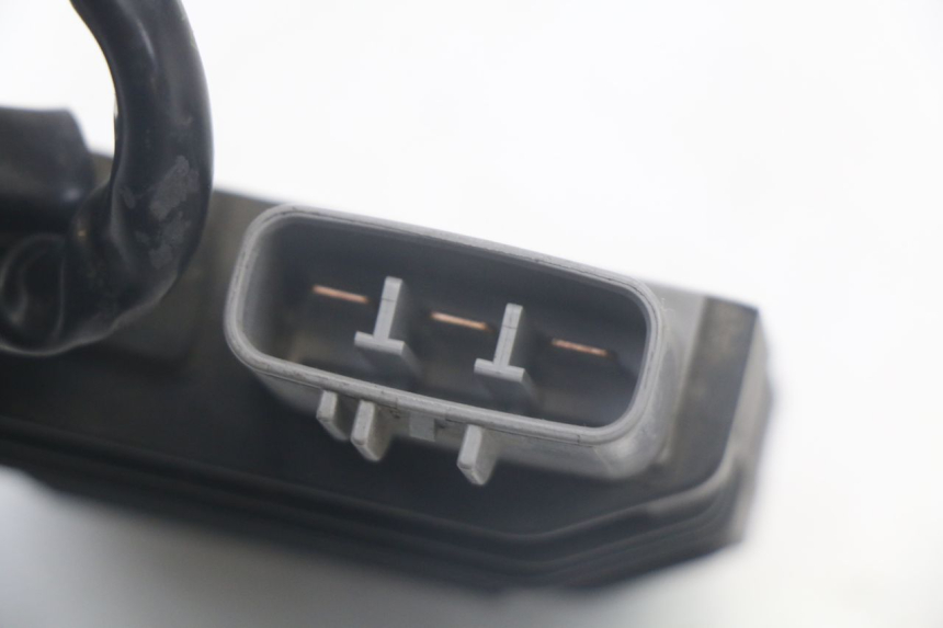 photo de REGULATOR ŁADOWANIA YAMAHA FJR ABS 1300 (2006 - 2012) - Punkty mocowania